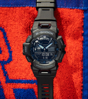 Часы Casio G-SHOCK G-SQUAD GBA-900-1AER