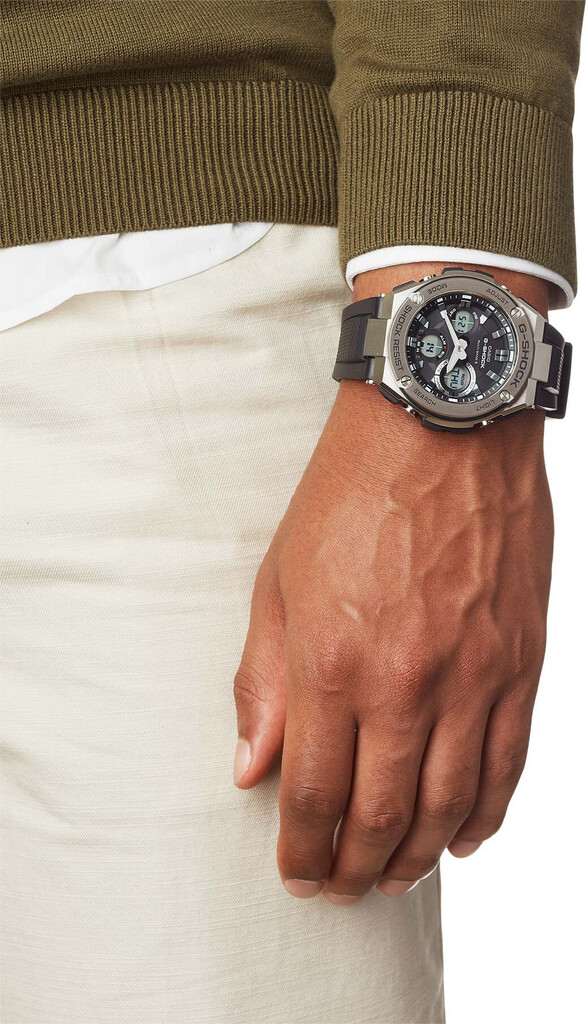 美品 CASIO・G-SHOCK G-STEEL GSTーW110 GST-W110-1AJF | CASIO